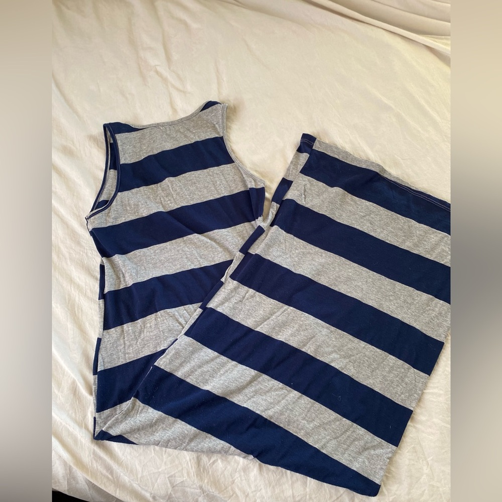 Chic Blue and Gray Sleeveless Maxi Dress - Picture 3 of 6